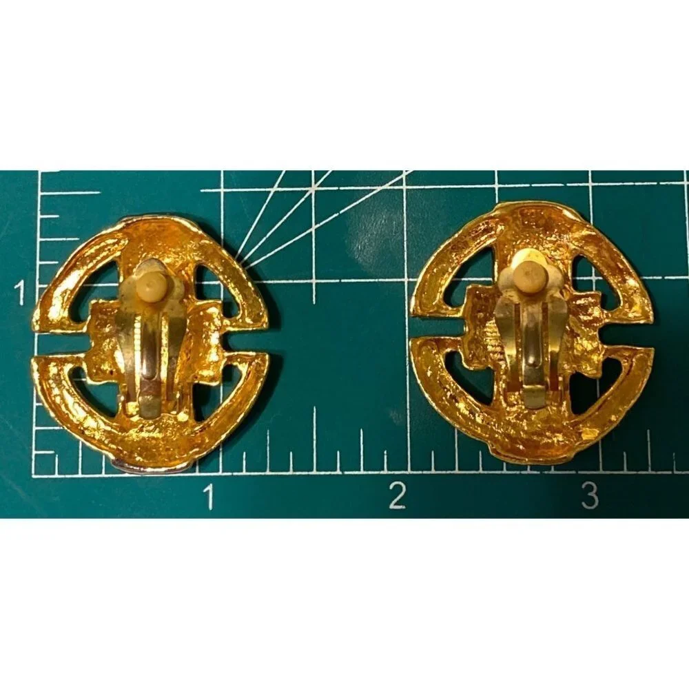 Vintage Clip Earrings Chunky Sandy Gold & silver Tone Metallic Round Geometric 1